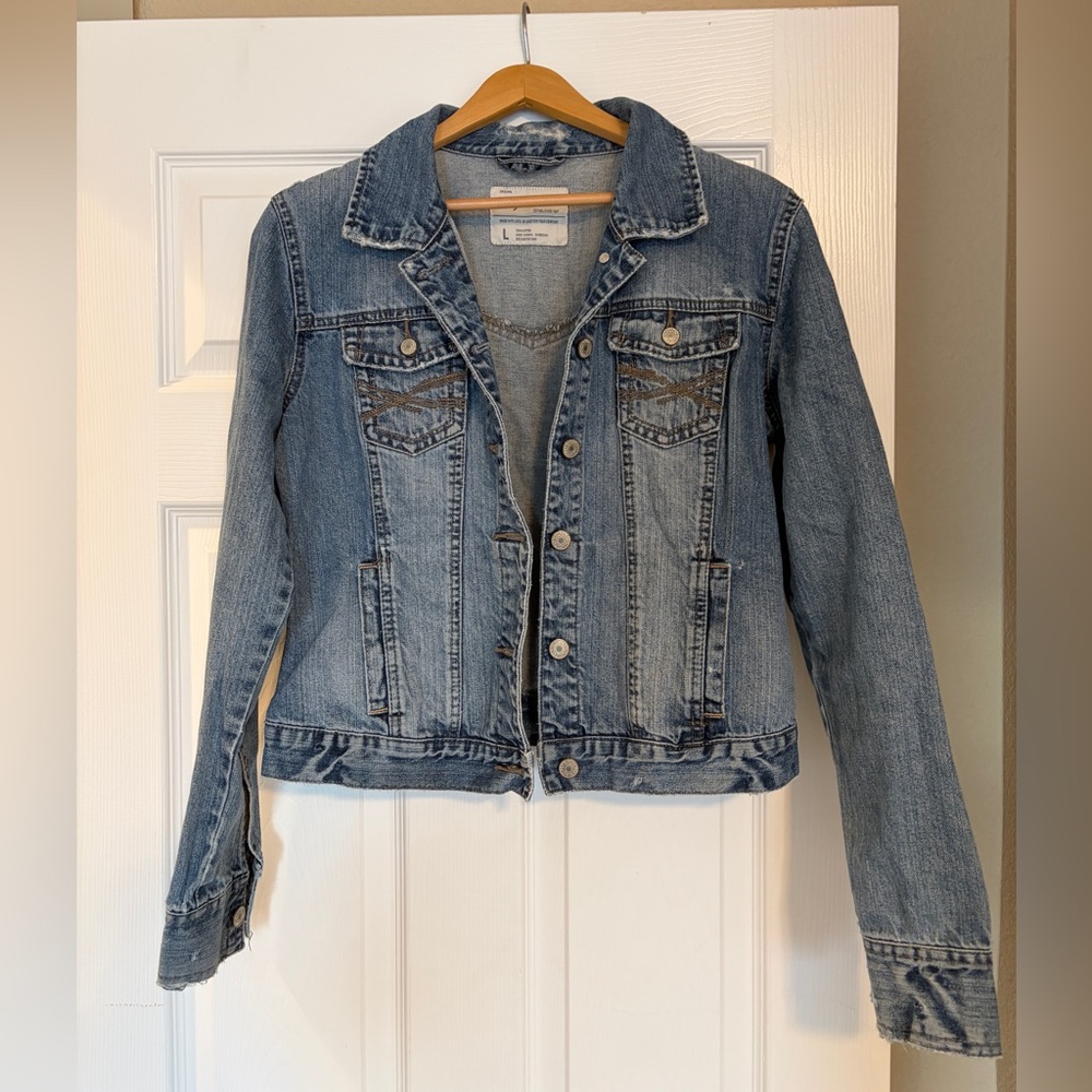 Aeropostale Distressed Jean Jacket Size Large Medium Wash Trucker Retro L4